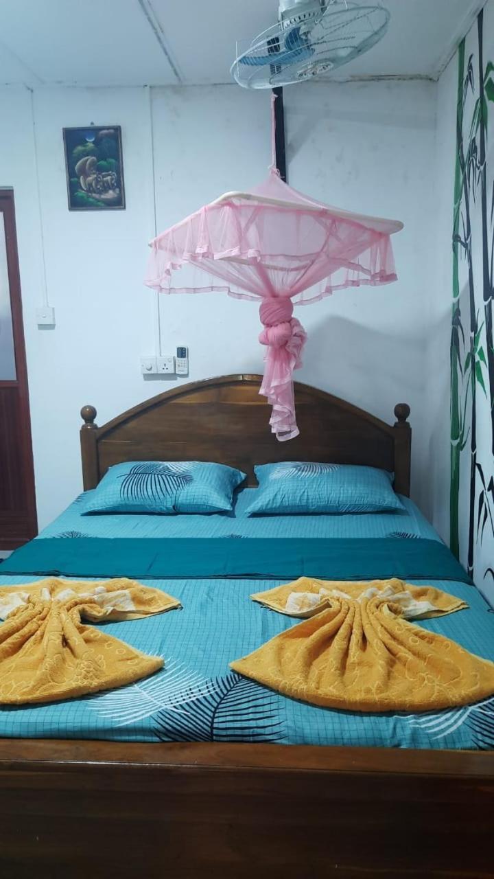 Kanthi Guest Inn Trincomalee Exterior foto